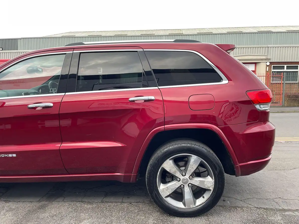 2015-jeep-grand-cherokee-30crd-overland-big-8