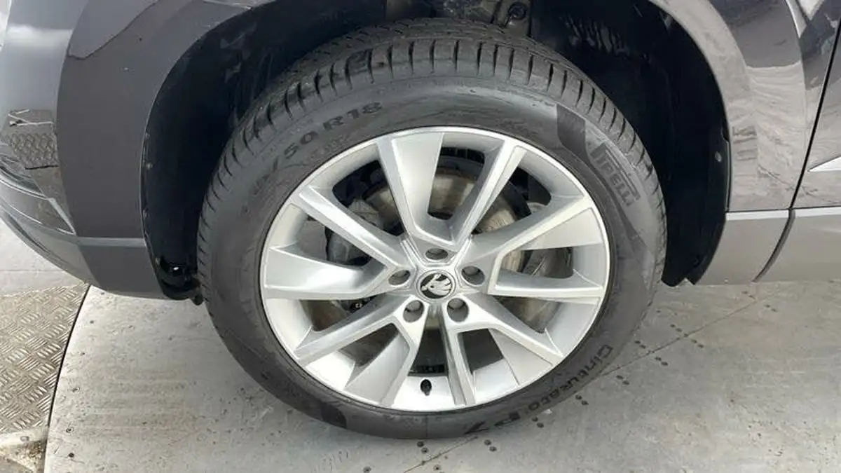 2021-skoda-karoq-15-tsi-se-l-big-30