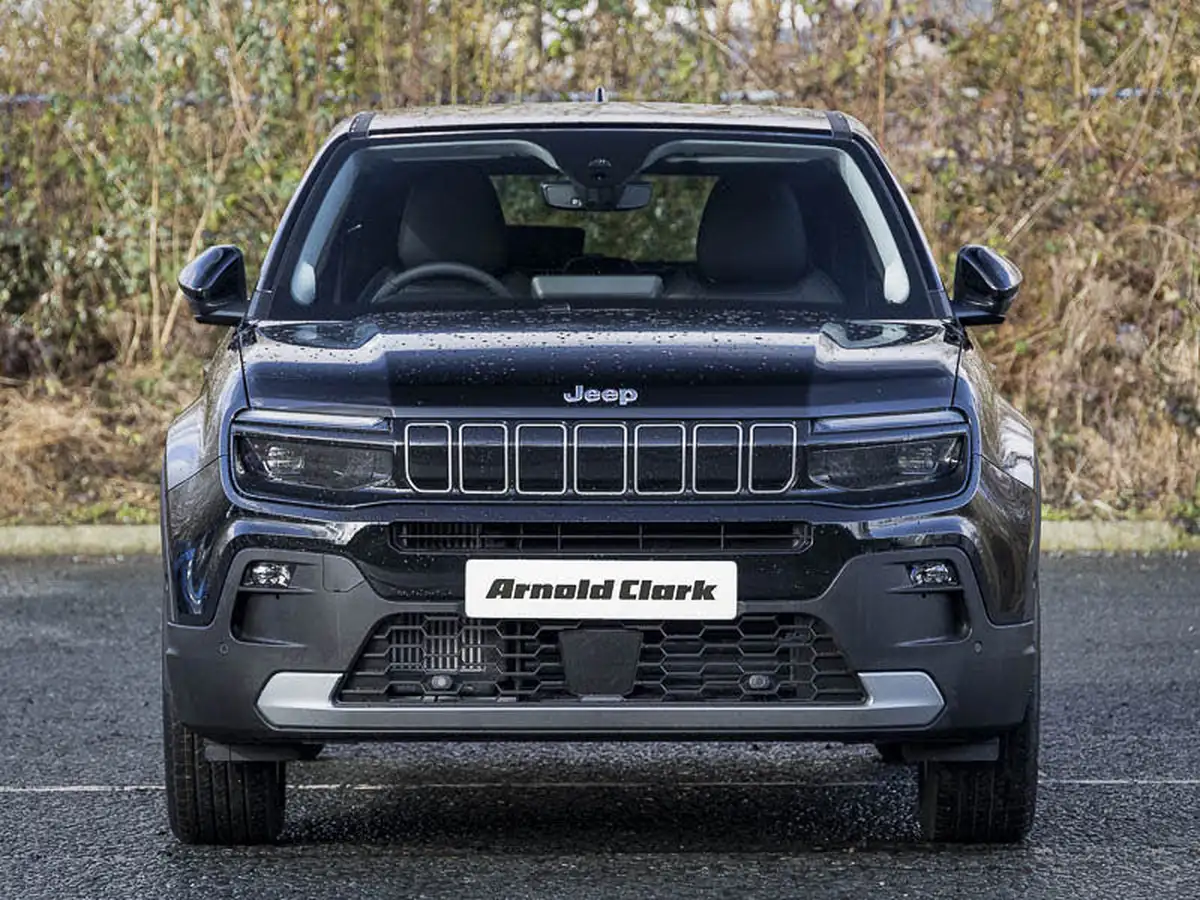 2025-jeep-avenger-12-gse-summit-big-9