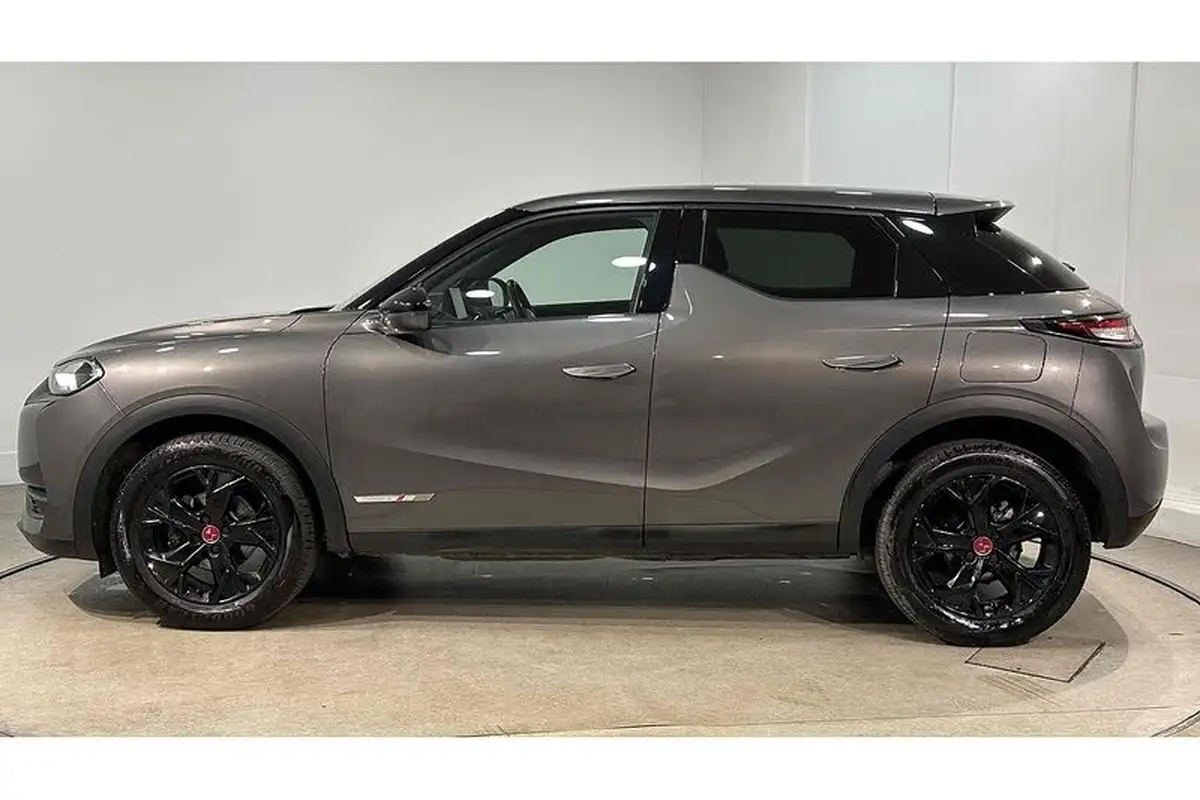 2022-ds-ds-3-crossback-12-puretech-performance-line-130ps-eat8-big-5