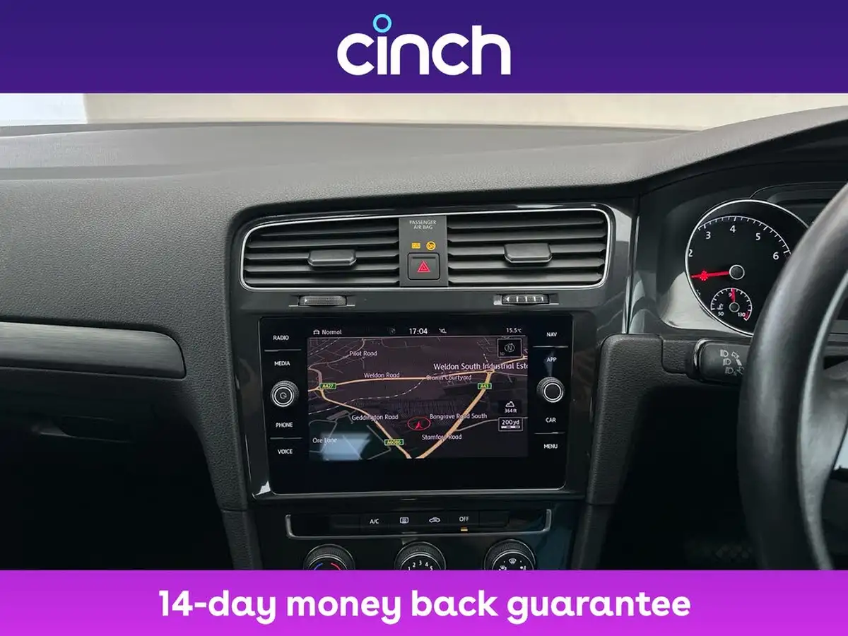 2019-volkswagen-golf-15-tsi-se-nav-130ps-hatchback-5d-dsg-big-11