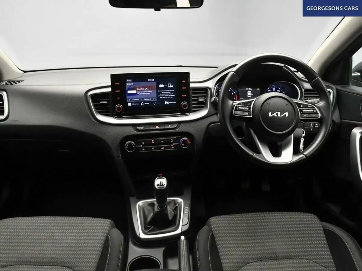 2022-kia-xceed-10-t-gdi-2-big-11