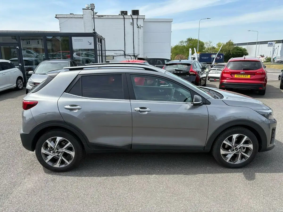 2024-kia-stonic-10-t-gdi-gt-line-s-98bhp-dct-big-4