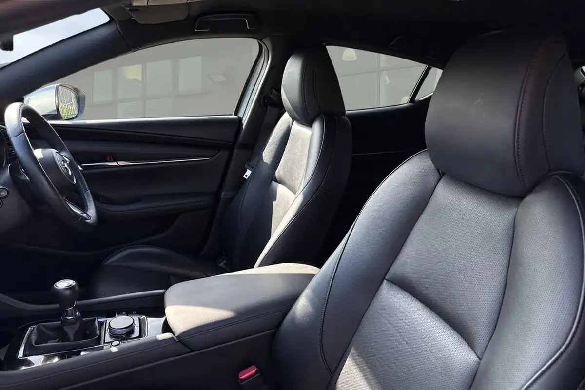 2019-mazda-mazda3-20-gt-sport-tech-122ps-hatchback-5d-big-15