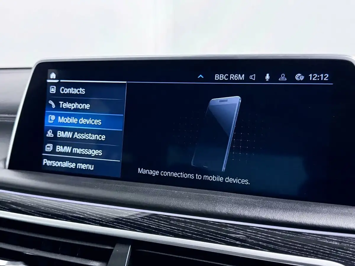 2022-bmw-7-series-30-745e-m-sport-big-43