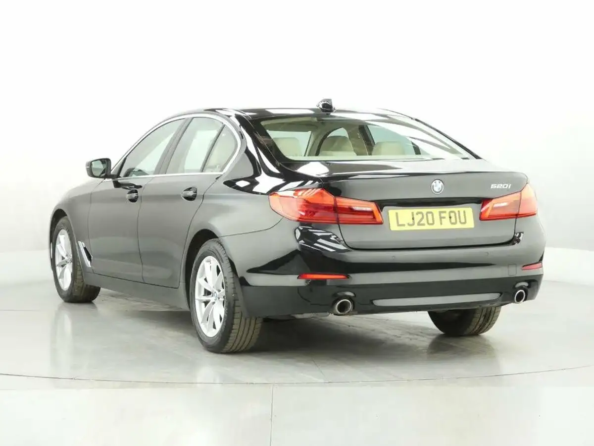2020-bmw-5-series-big-7