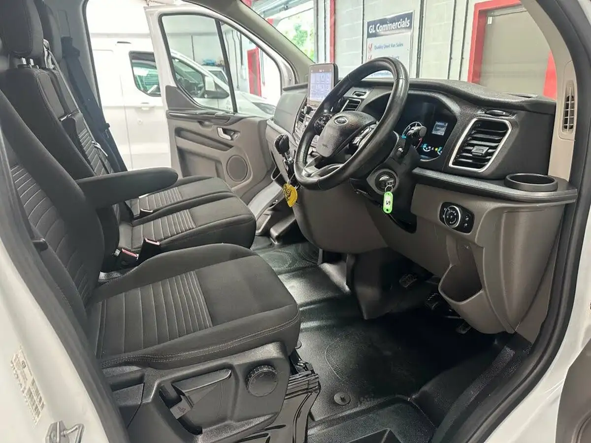 2023-ford-transit-custom-20tdci-300-l1h1-limited-130pseu6d-panel-van-1997cc-big-18