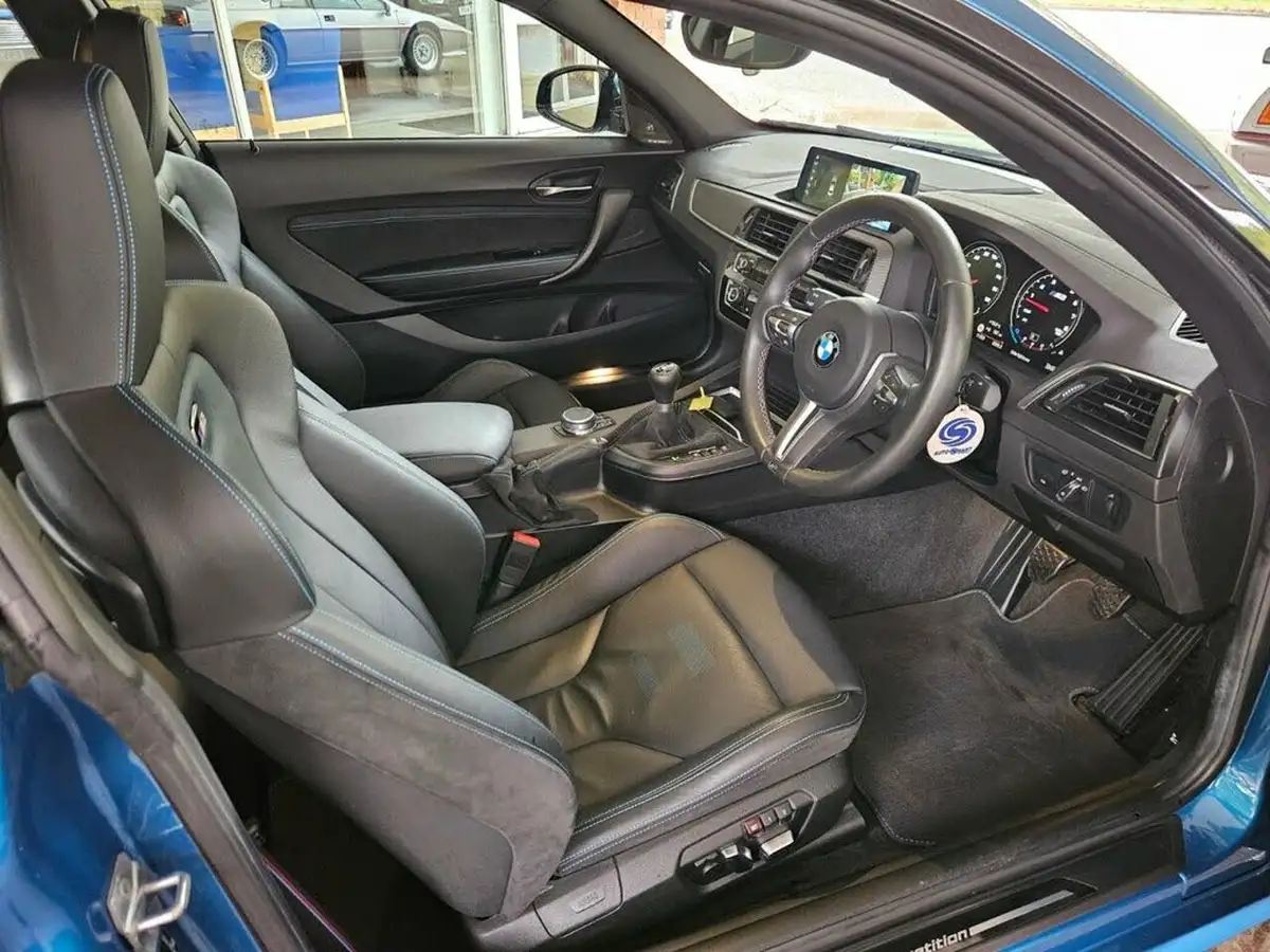 2020-bmw-2-series-30-m2-competition-big-3