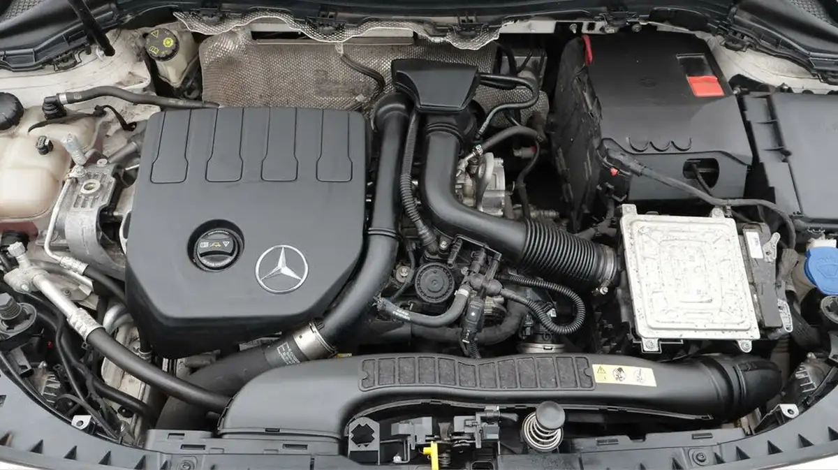 2020-mercedes-benz-b-class-13-b180-sport-7g-dct-big-19