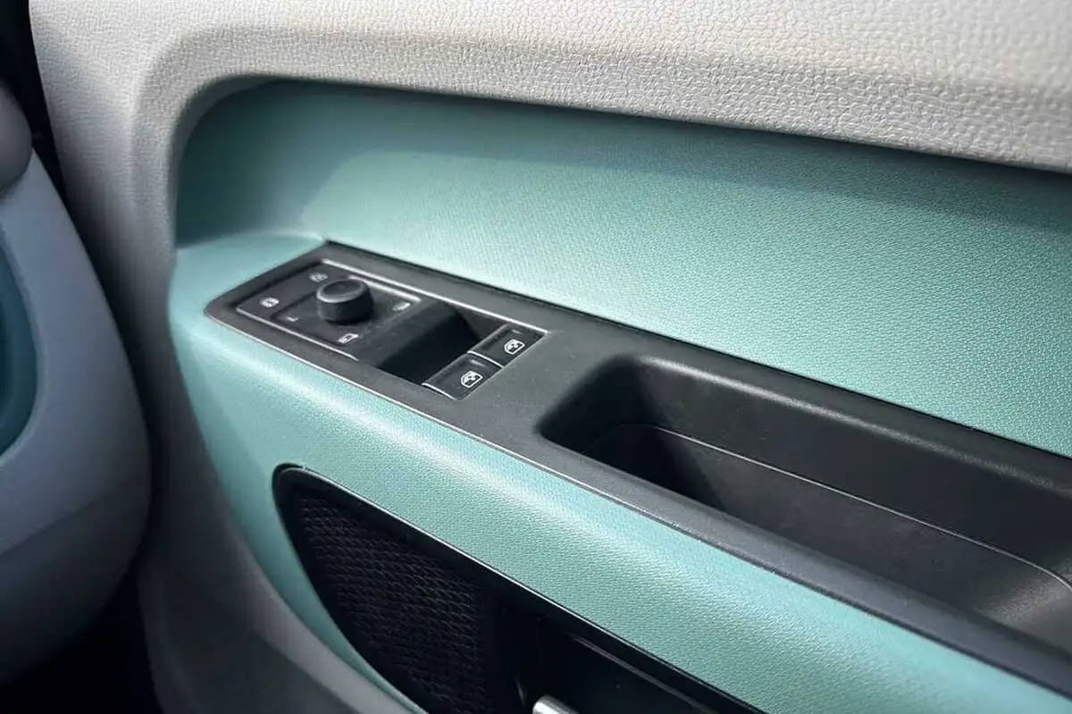 2023-volkswagen-idbuzz-e-style-standard-big-27