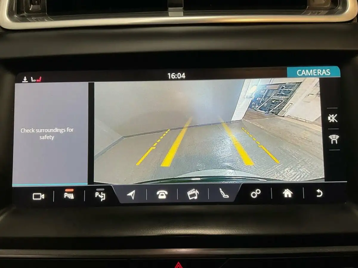 2018-jaguar-e-pace-20-i4d-s-ss-big-50