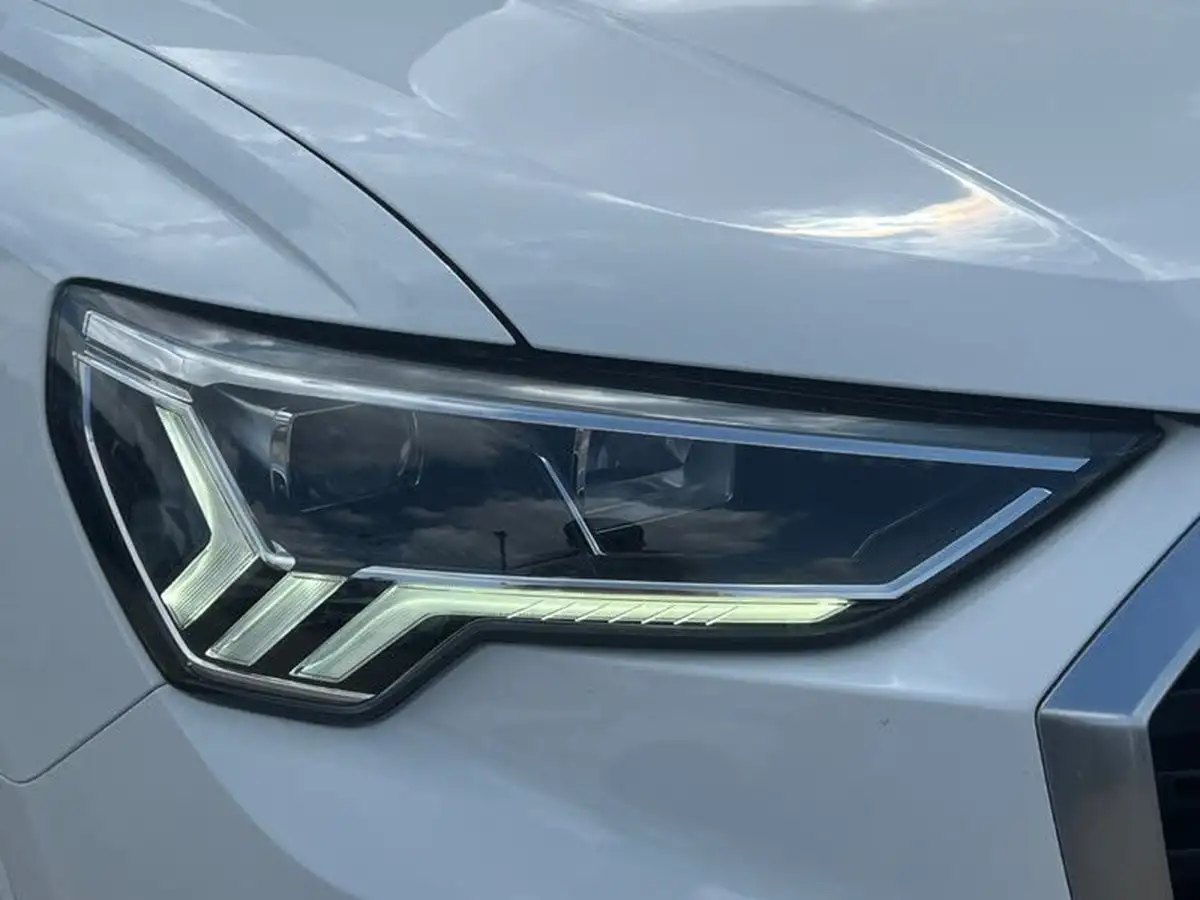 2020-audi-q3-15-35-tfsi-sport-cod-station-wagon-1498cc-big-19