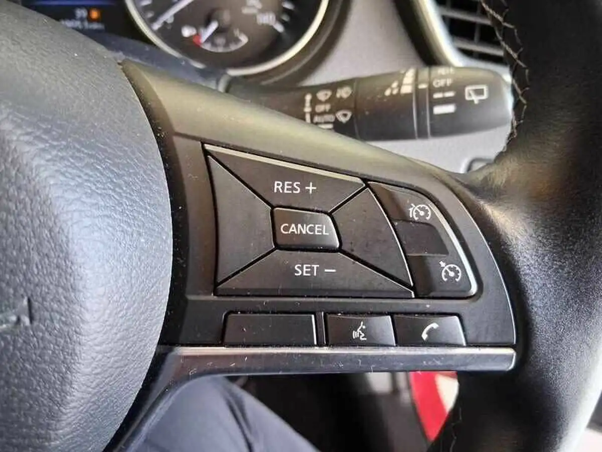 2020-nissan-qashqai-13-dig-t-acenta-premium-140ps-big-20