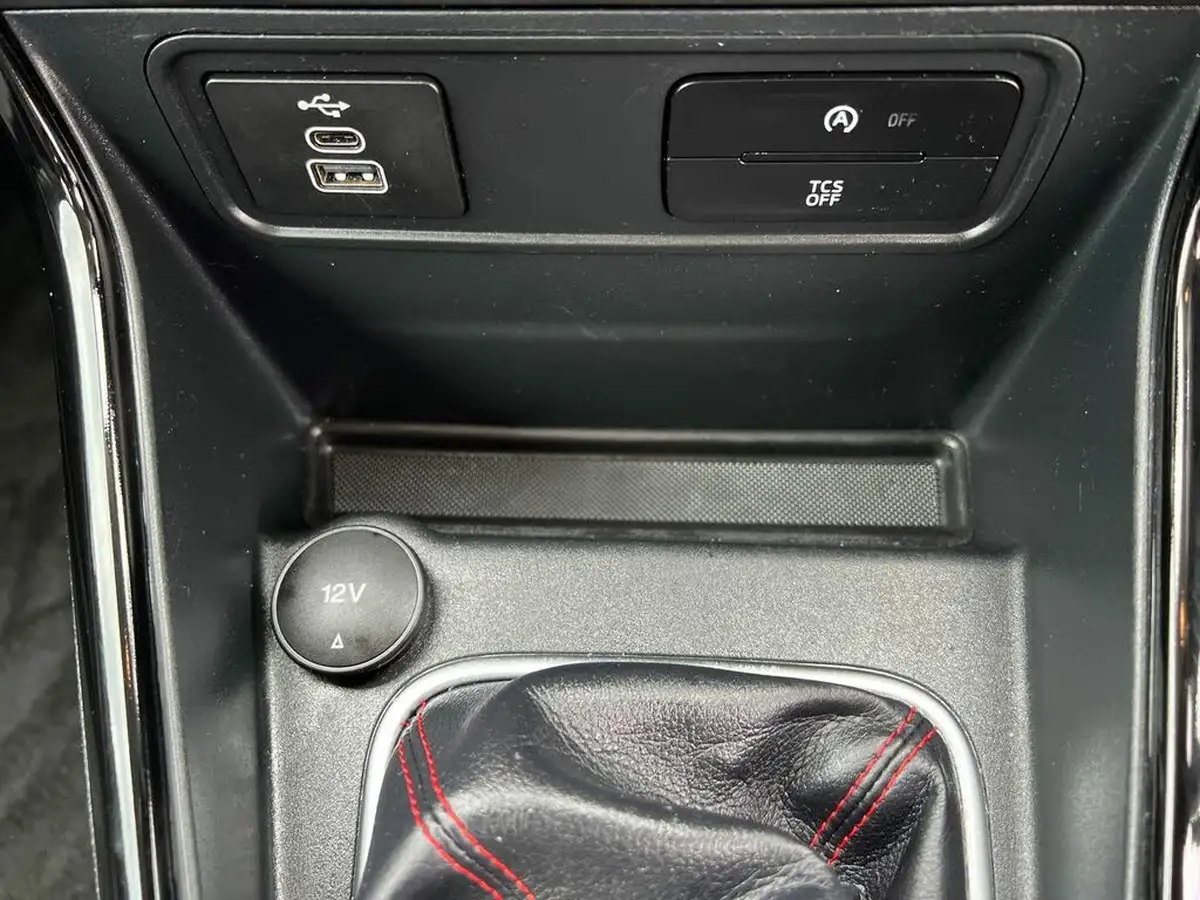 2022-ford-ecosport-10t-st-line-125ps-big-23