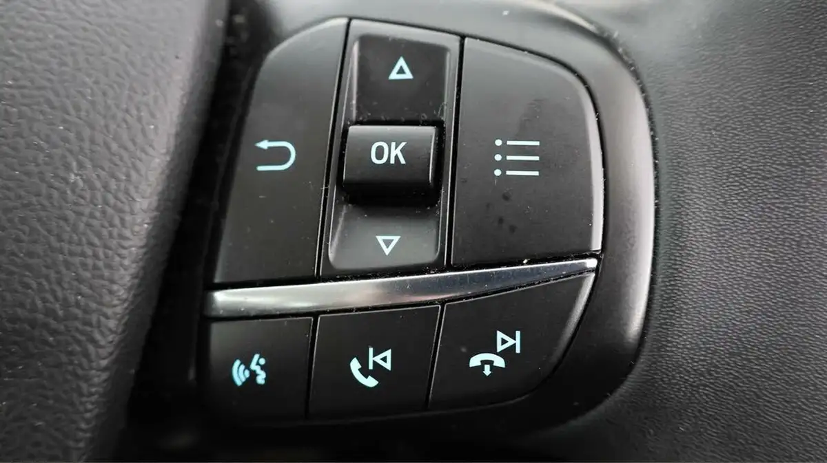 2022-ford-kuga-15-titanium-edition-auto-big-24