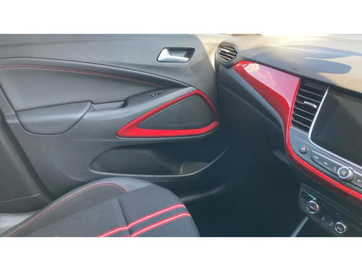 2022-vauxhall-crossland-12i-gs-line-big-36