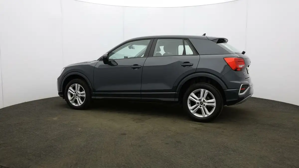 2023-audi-q2-10-30-tfsi-sport-big-59
