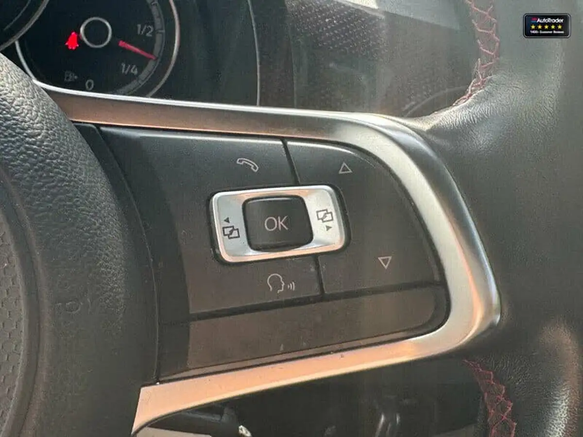 2020-volkswagen-up-10-gti-3d-big-11