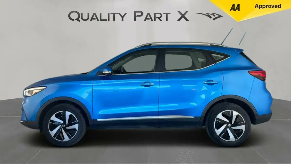 2022-mg-zs-suv-e-trophy-ev-176ps-big-5