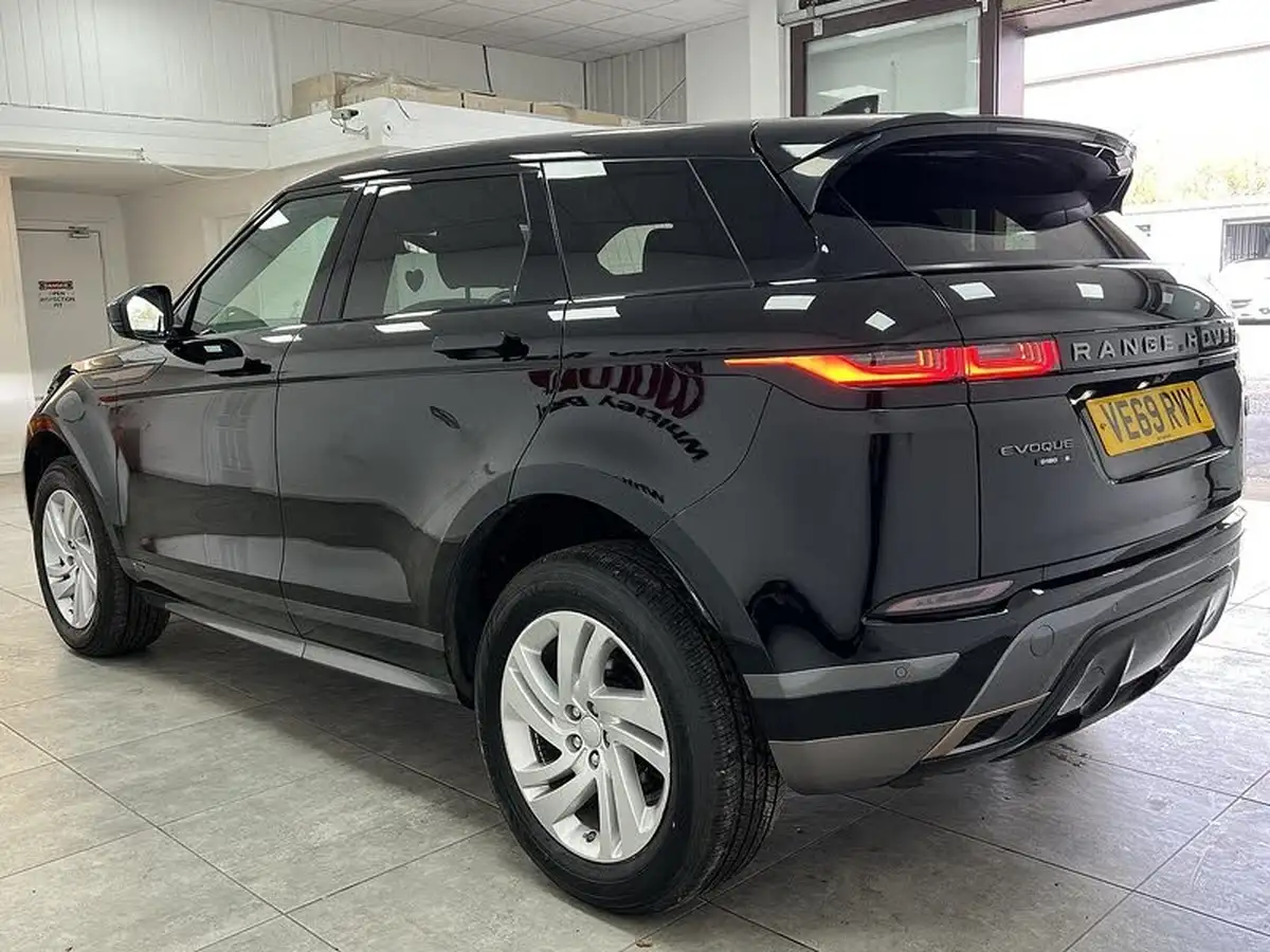 2019-land-rover-range-rover-evoque-20-d180-r-dynamic-s-big-5