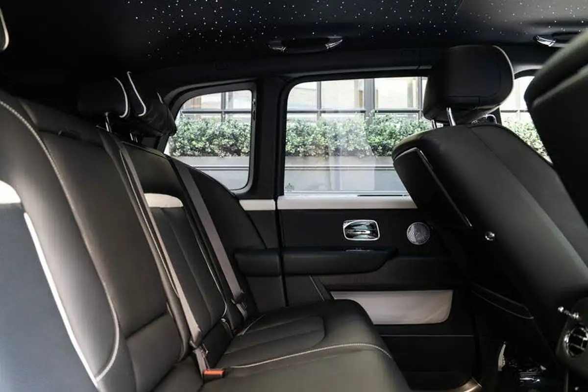 2024-rolls-royce-cullinan-675-big-71
