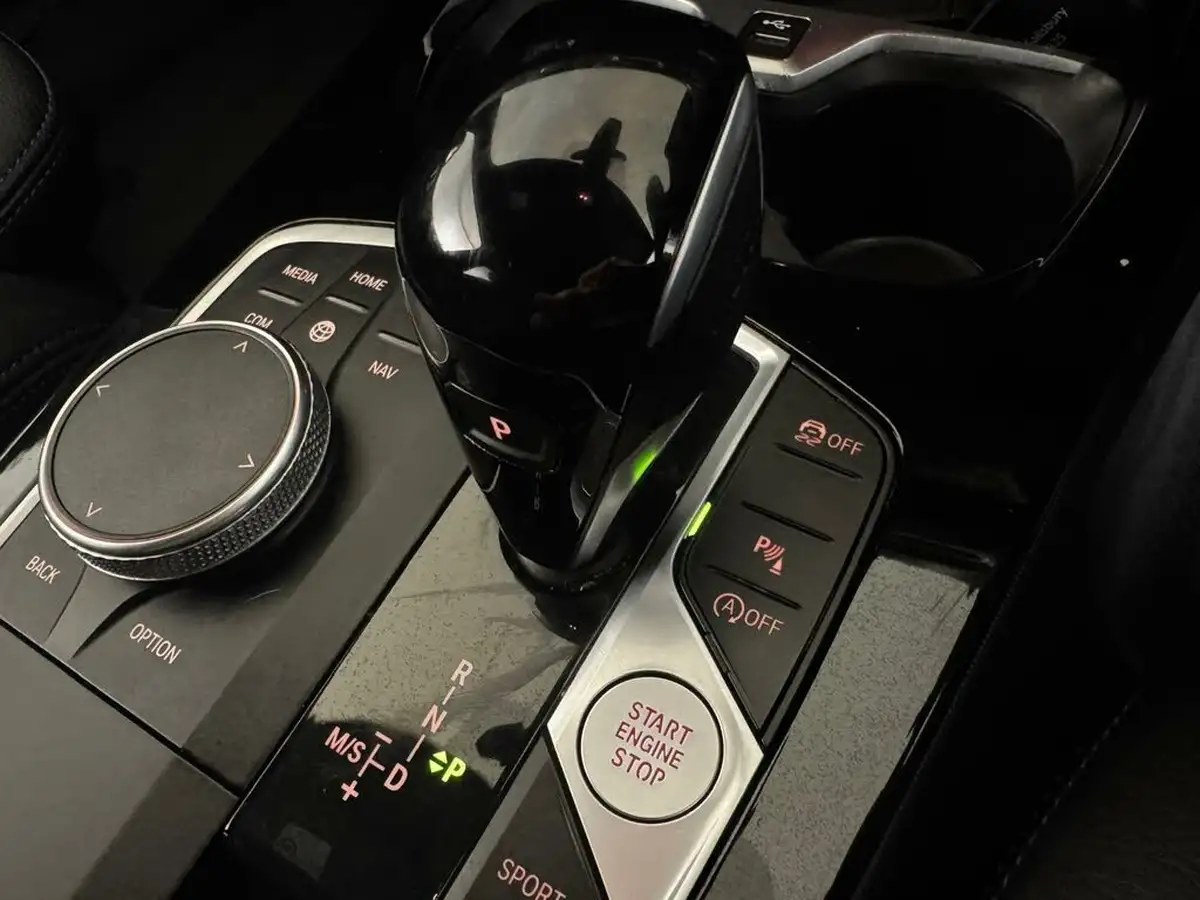2023-bmw-1-series-15-118i-m-sport-lcp-dct-big-11