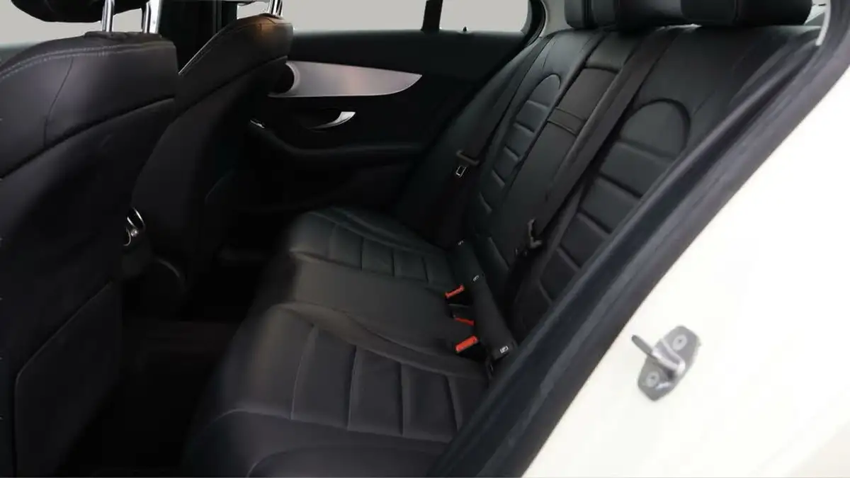 2021-mercedes-benz-c-class-20d-c300de-sport-edition-saloon-4d-big-15