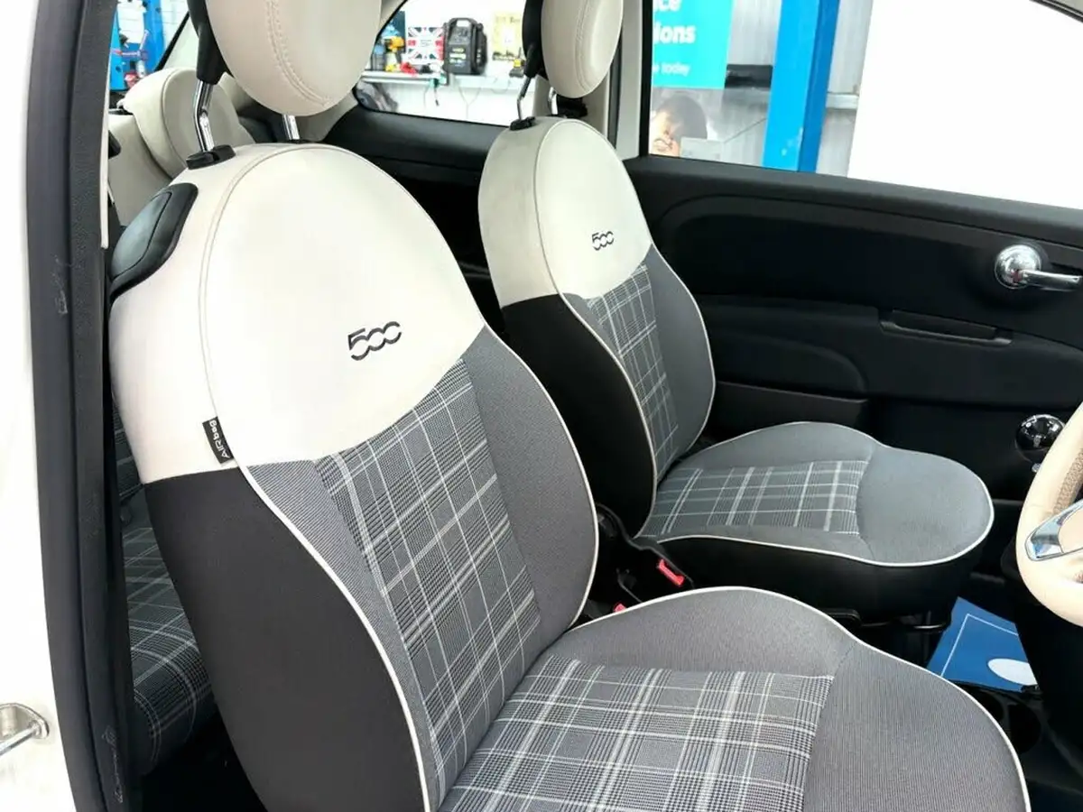 2021-fiat-500-10-lounge-big-16