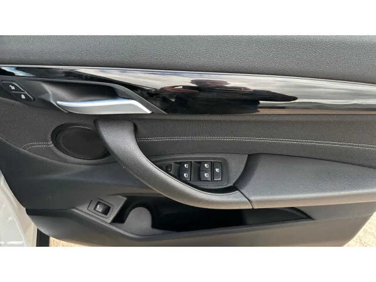 2022-bmw-x2-20td-sdrive18d-sport-auto-big-30