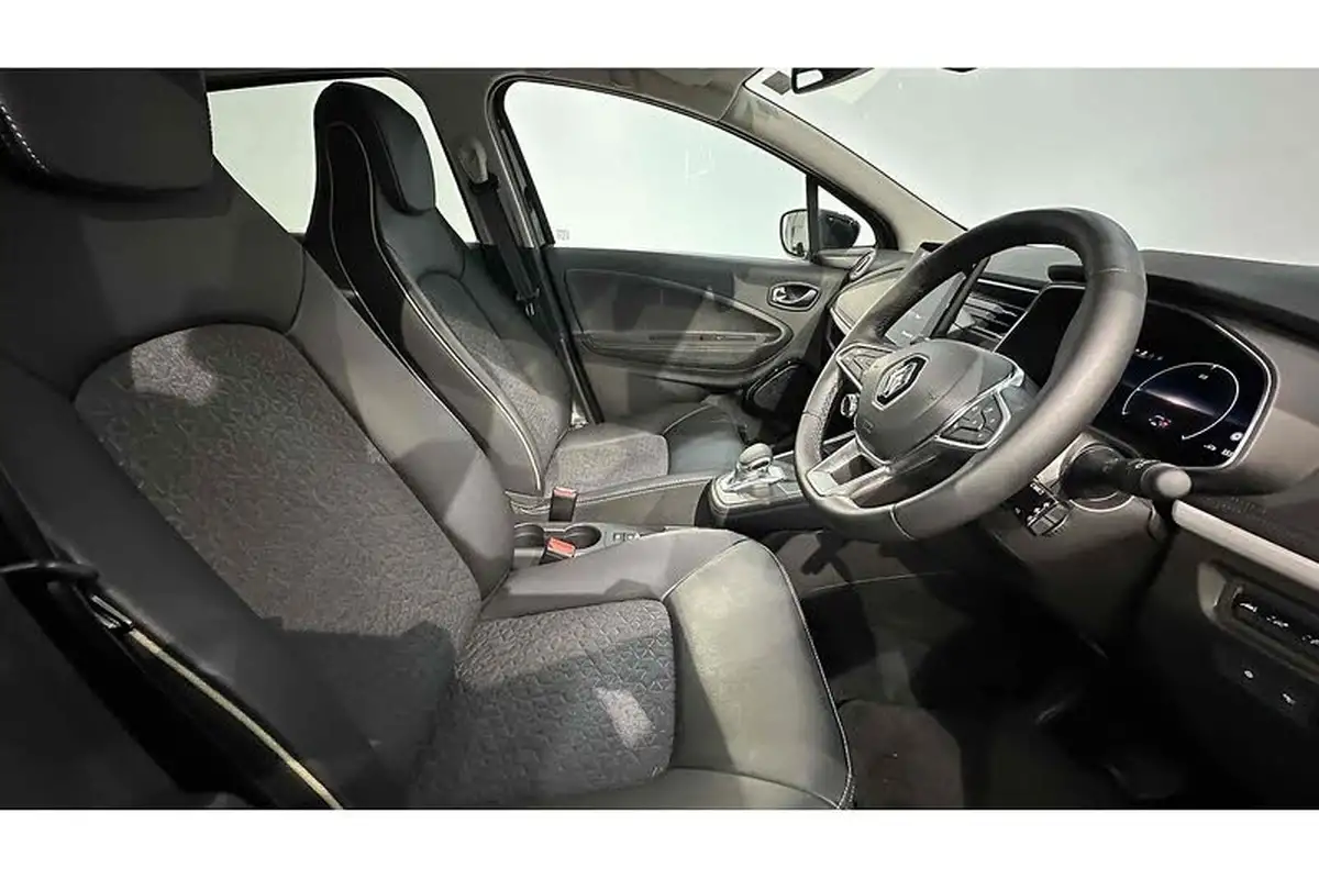 2022-renault-zoe-e-iconic-135ps-r135ze50-boost-charge-big-23