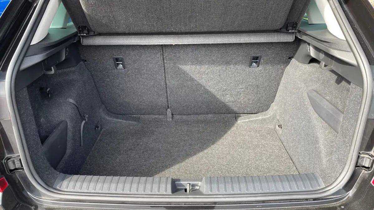 2021-skoda-kamiq-10-tsi-se-l-109ps-big-14