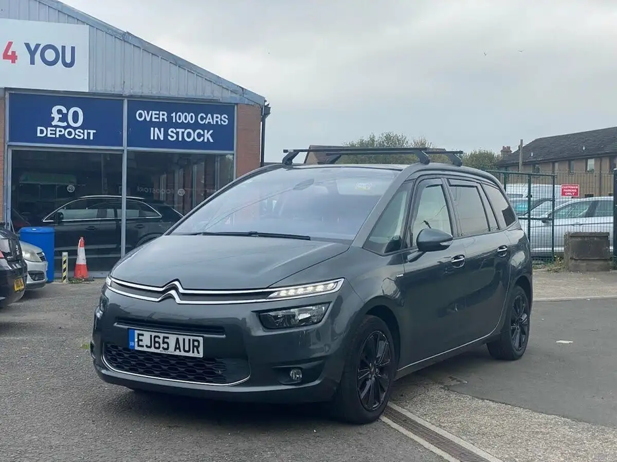 2015-citroen-grand-c4-picasso-16bluehdi-exclusive-eat6-big-2