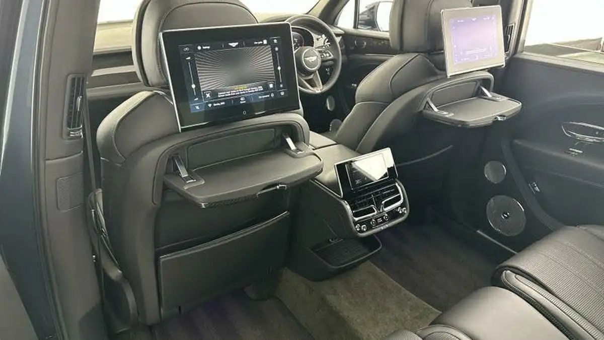 2025-bentley-bentayga-40-v8-extended-wheelbase-azure-big-36