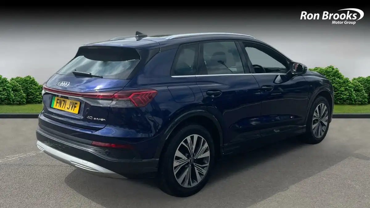 2021-audi-q4-e-tron-40e-sport-station-wagon-big-1