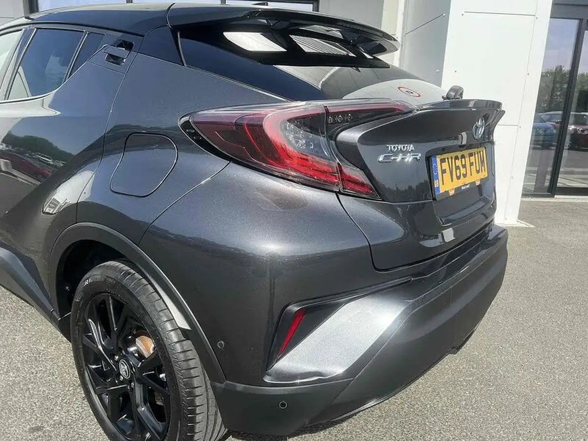 2019-toyota-c-hr-18-vvt-i-dynamic-big-33