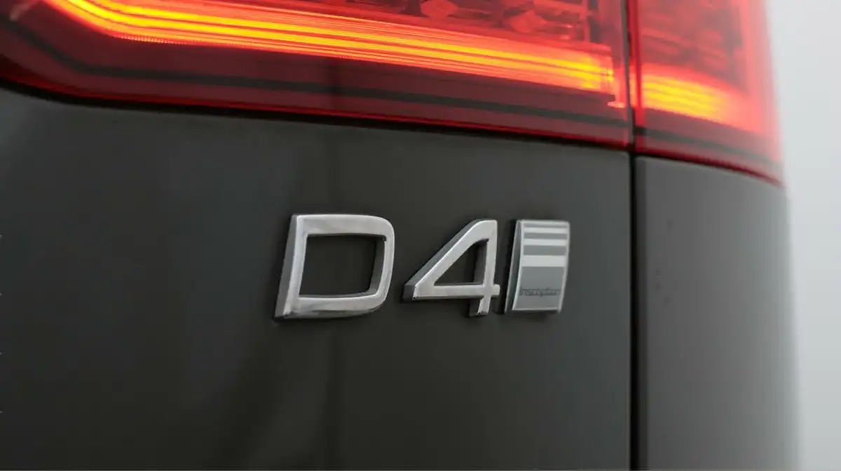 2018-volvo-v60-20td-d4-inscription-pro-geartronic-big-22