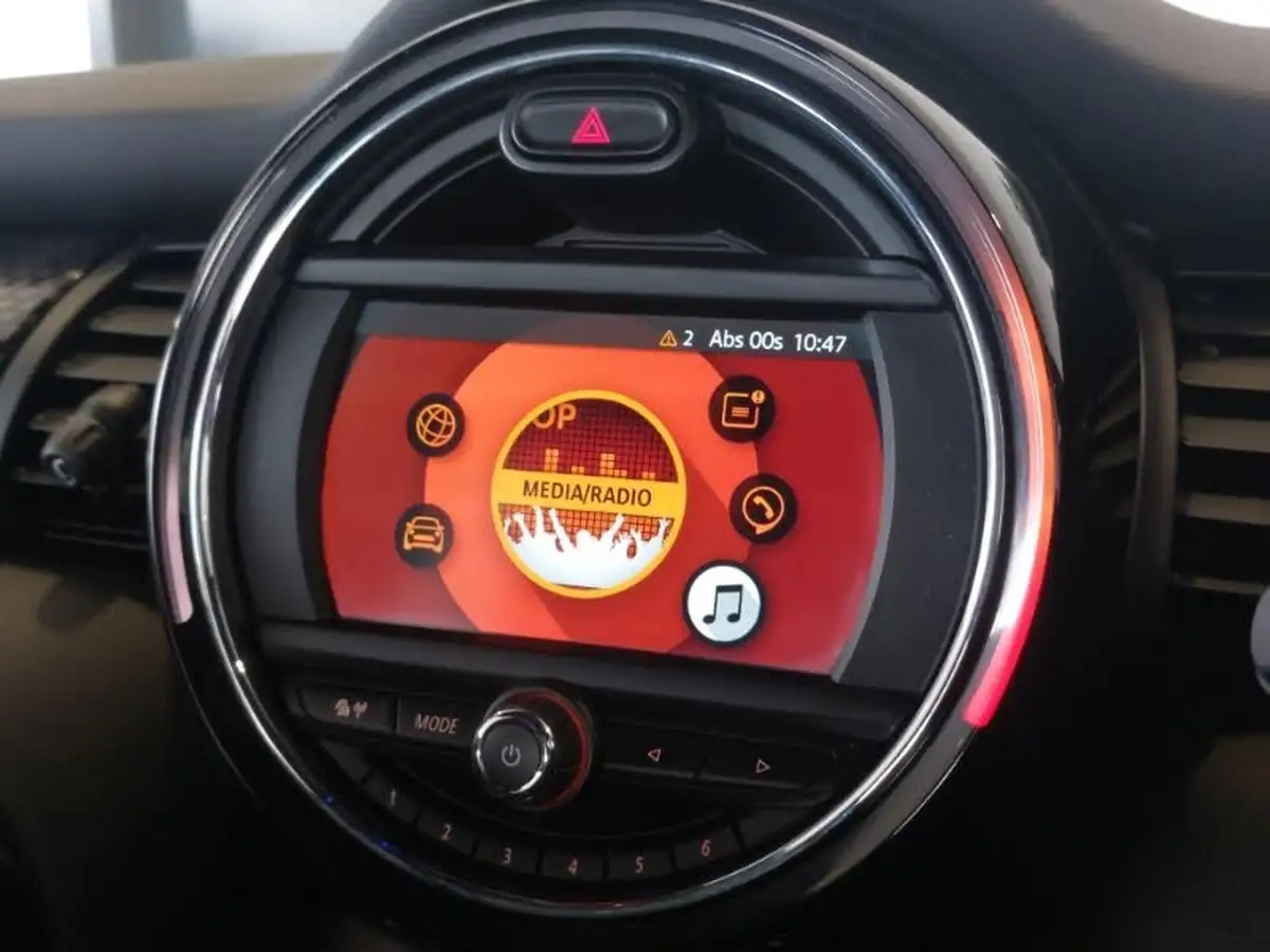2019-mini-cooper-20-cooper-s-sport-189bhp-hatchback-3d-auto-big-7