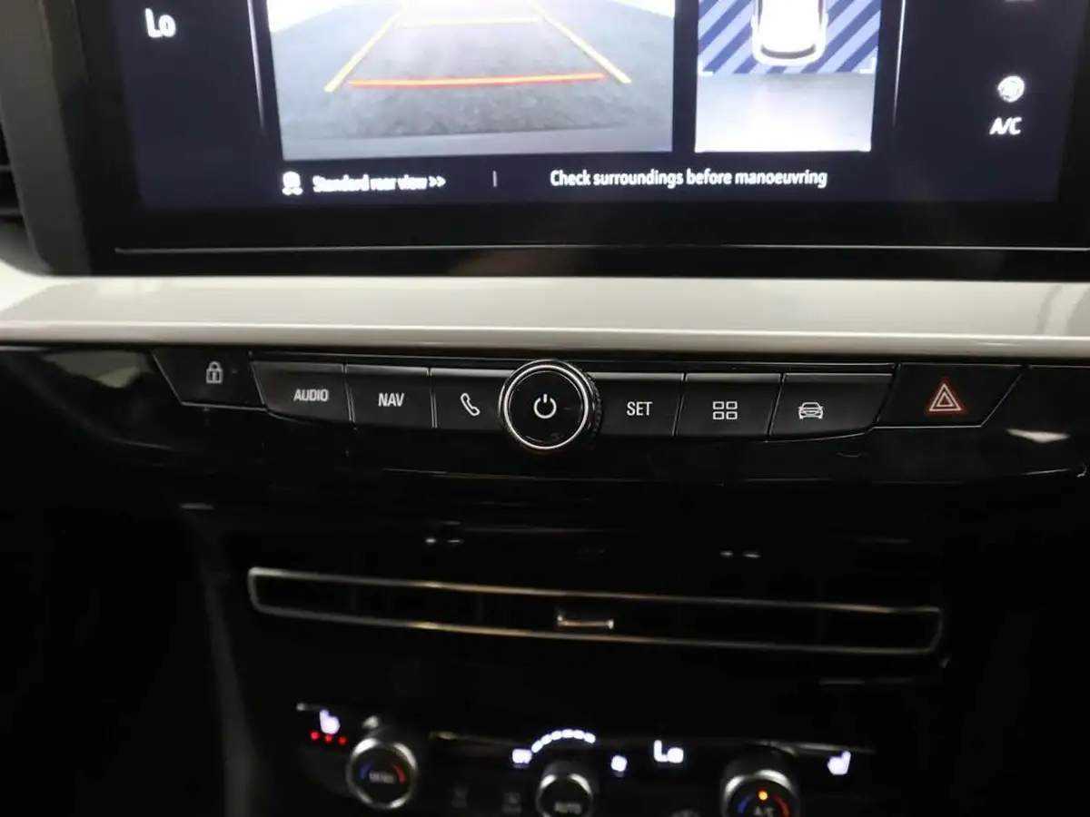 2024-vauxhall-mokka-12-ultimate-136ps-big-19