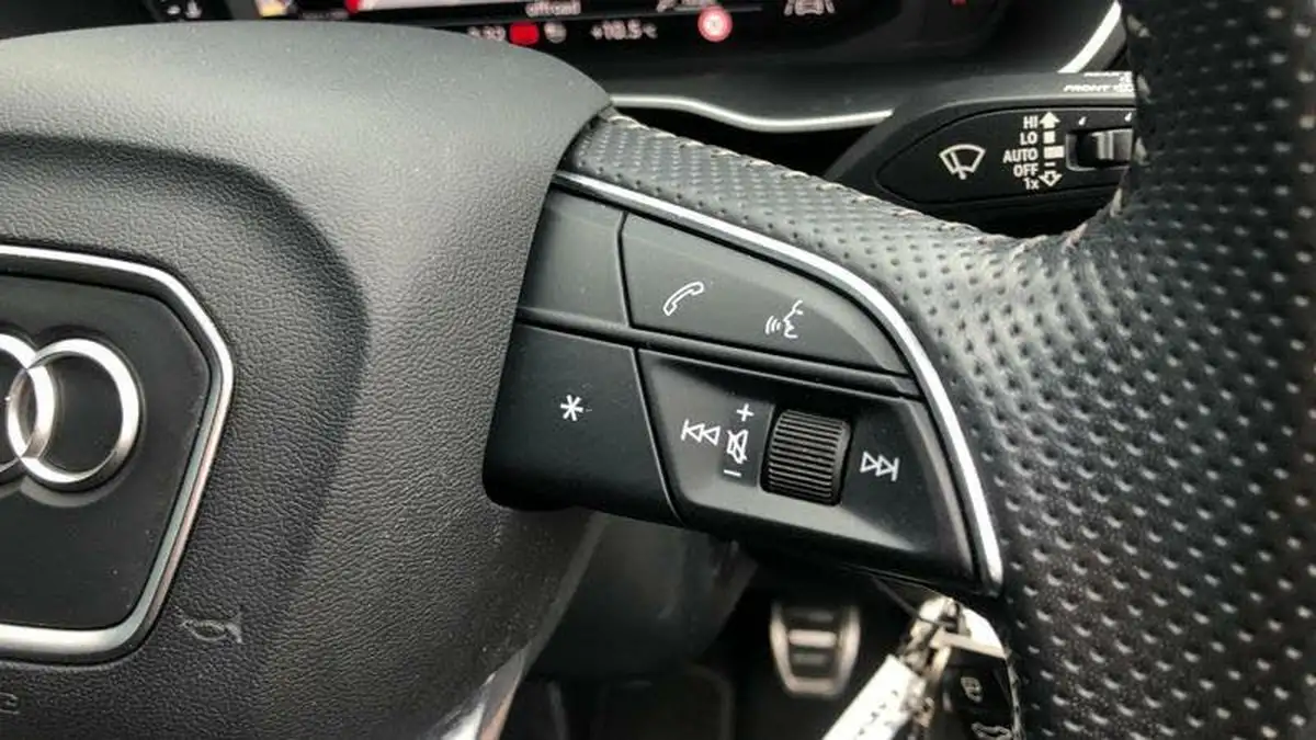 2020-audi-q3-15-35-tfsi-s-line-cod-station-wagon-big-26