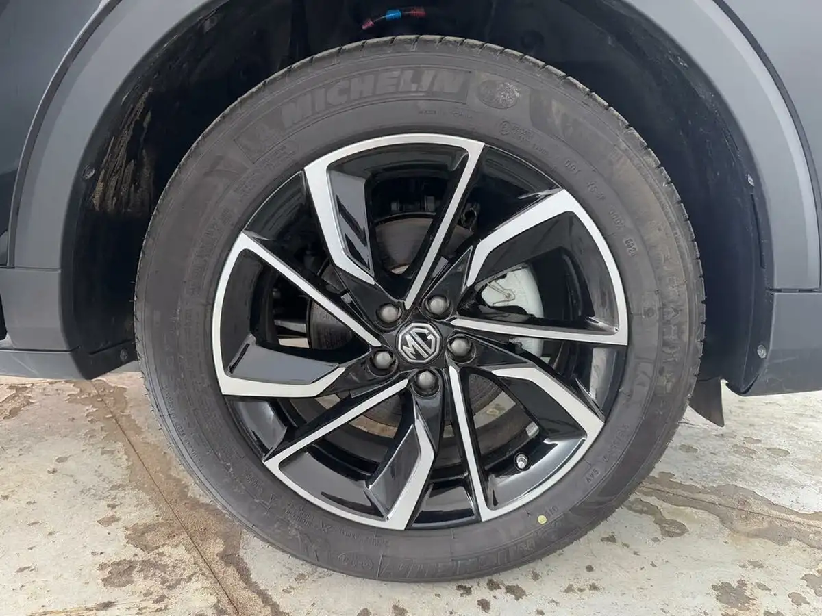 2023-mg-zs-suv-15-vti-tech-exclusive-big-24