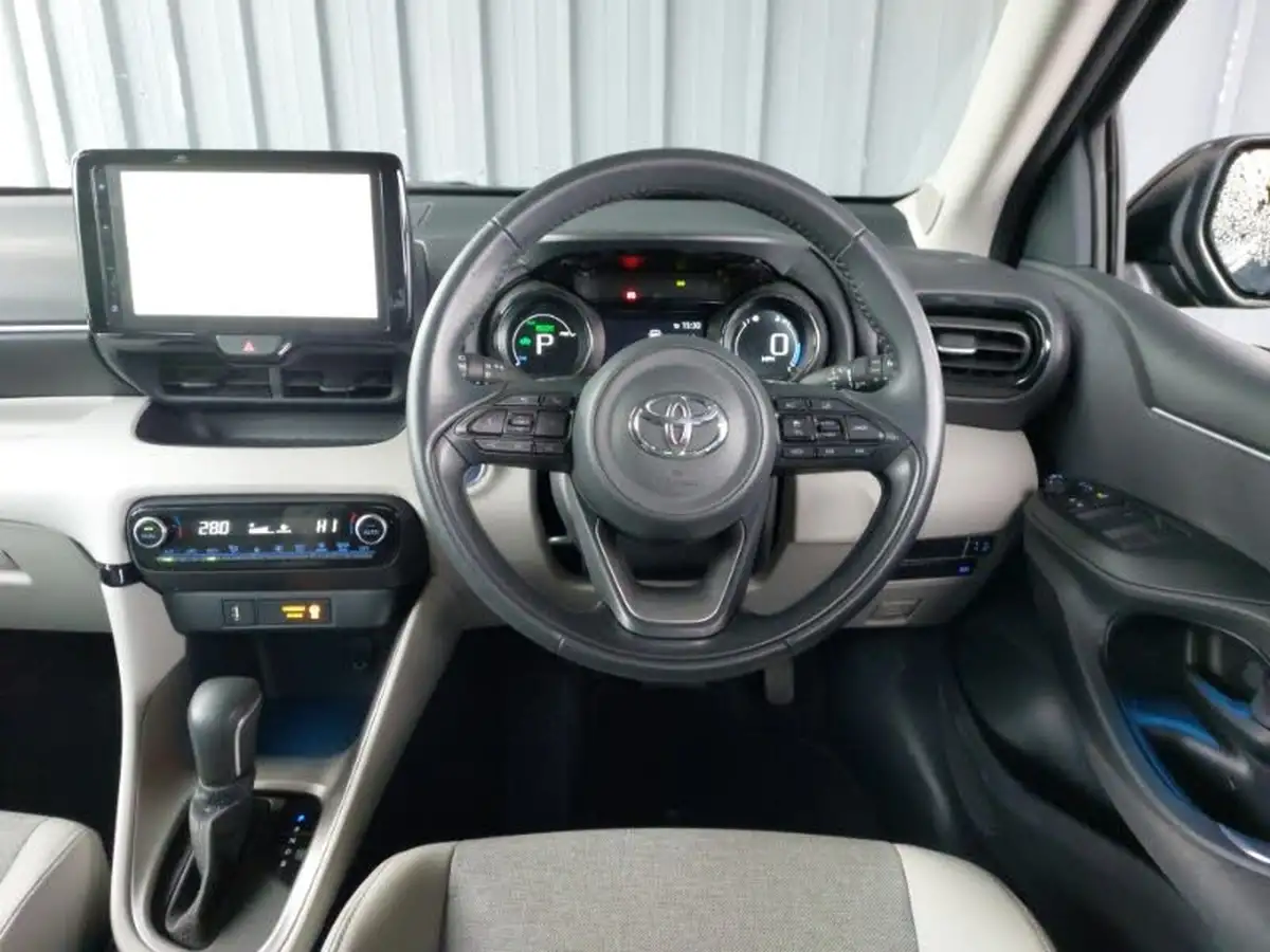 2022-toyota-yaris-cross-15-vvt-i-excel-city-packpan-roof-big-6