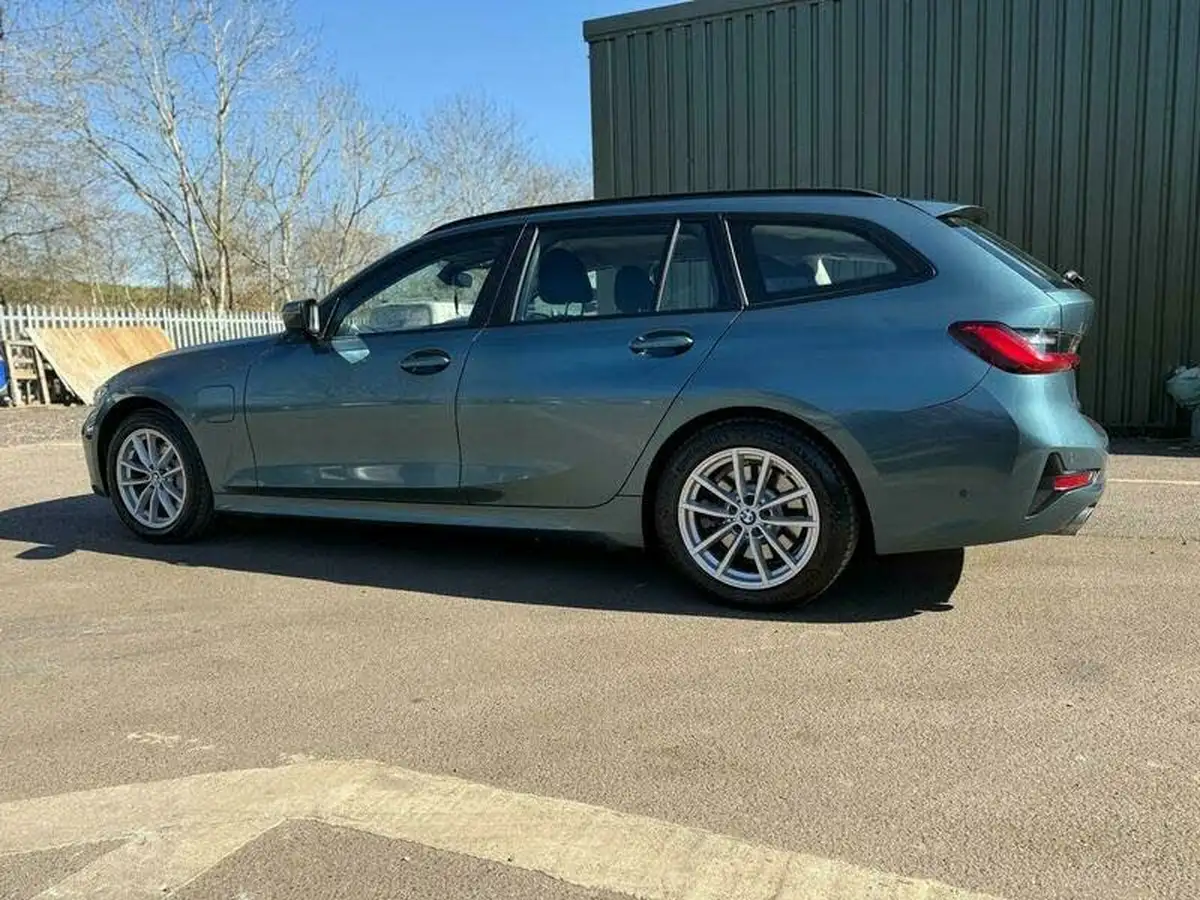2021-bmw-3-series-20-330e-se-pro-touring-5d-big-23