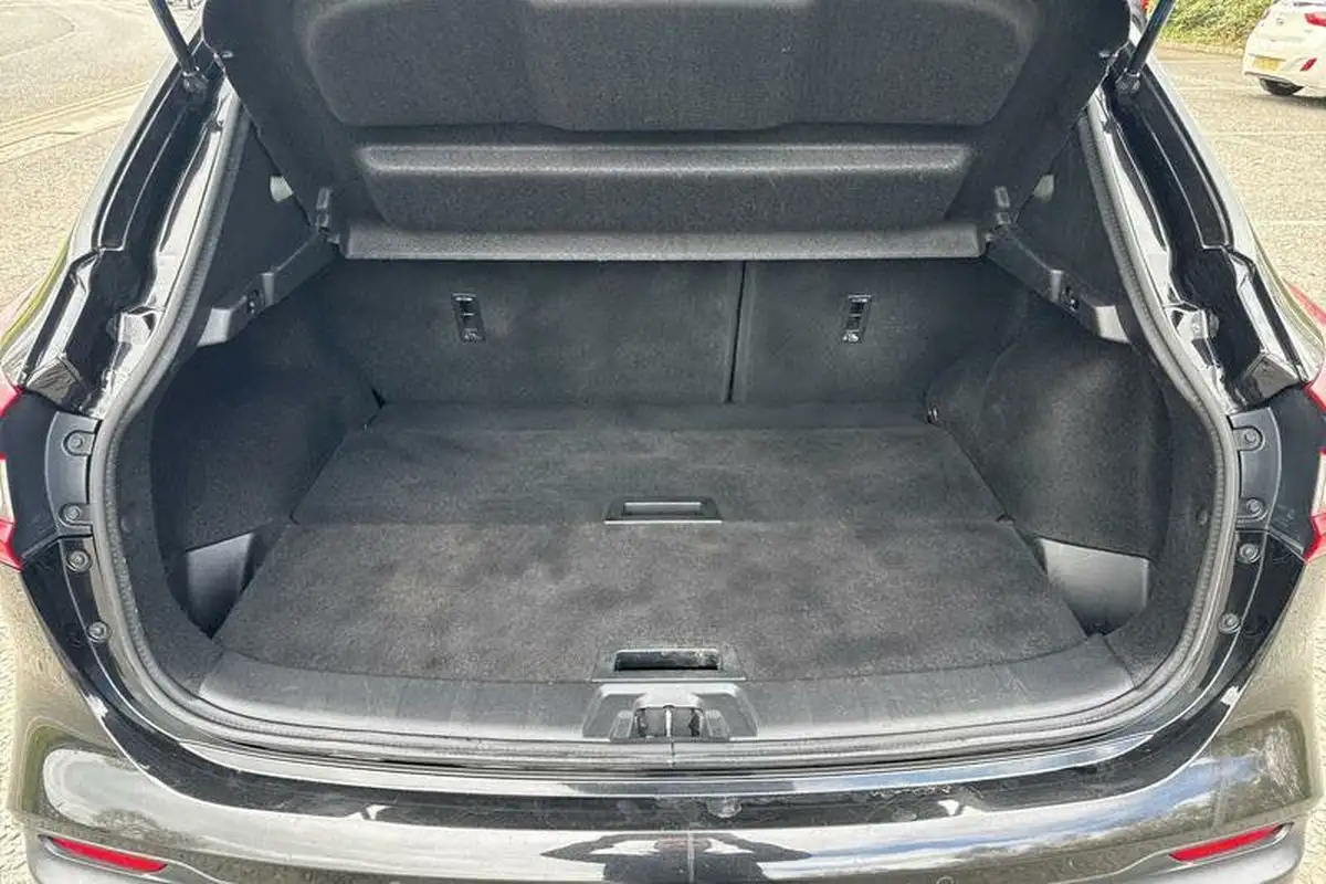 2019-nissan-qashqai-13-dig-t-tekna-160ps-big-20