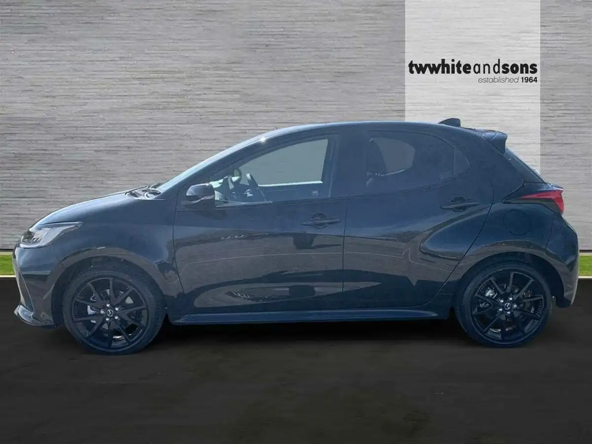 2025-mazda-mazda2-15-homura-plus-big-3