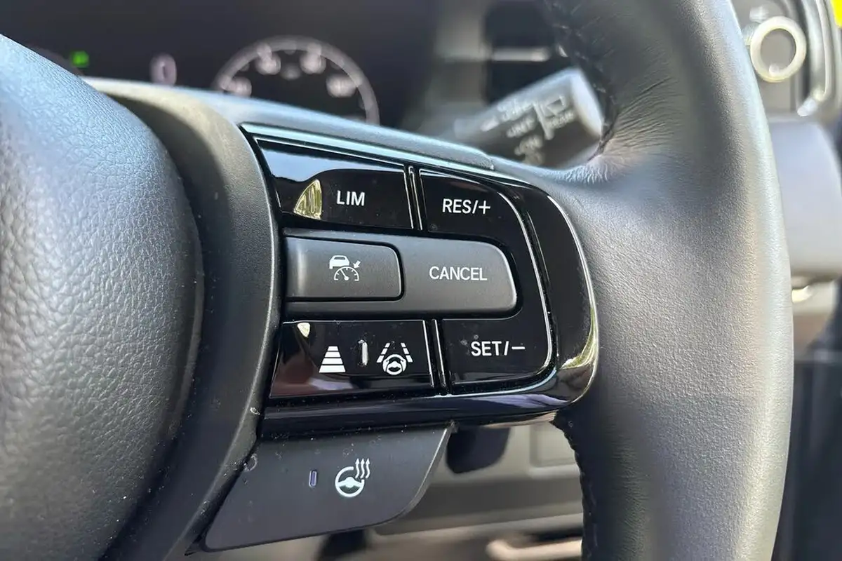 2023-honda-hr-v-15-i-mmd-advance-big-15
