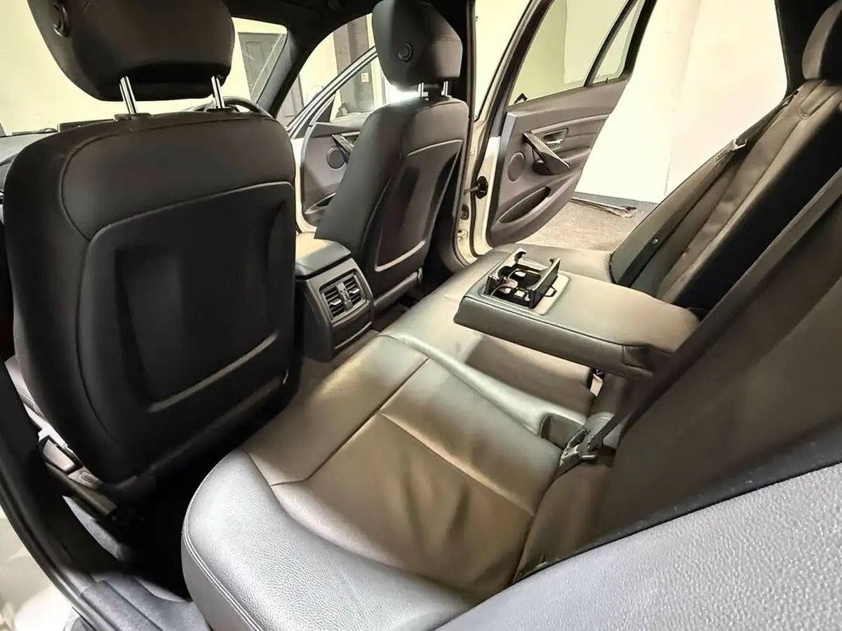 2015-bmw-3-series-20-328i-luxury-touring-5d-auto-big-54