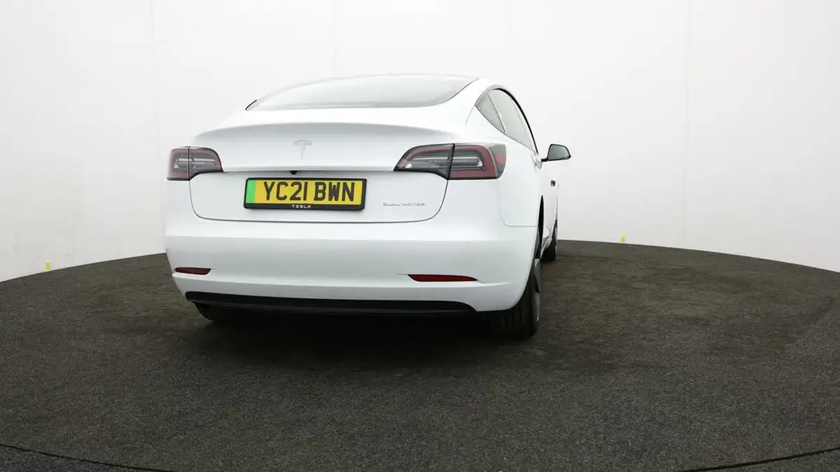 2021-tesla-model-3-e-long-range-4x4-big-76
