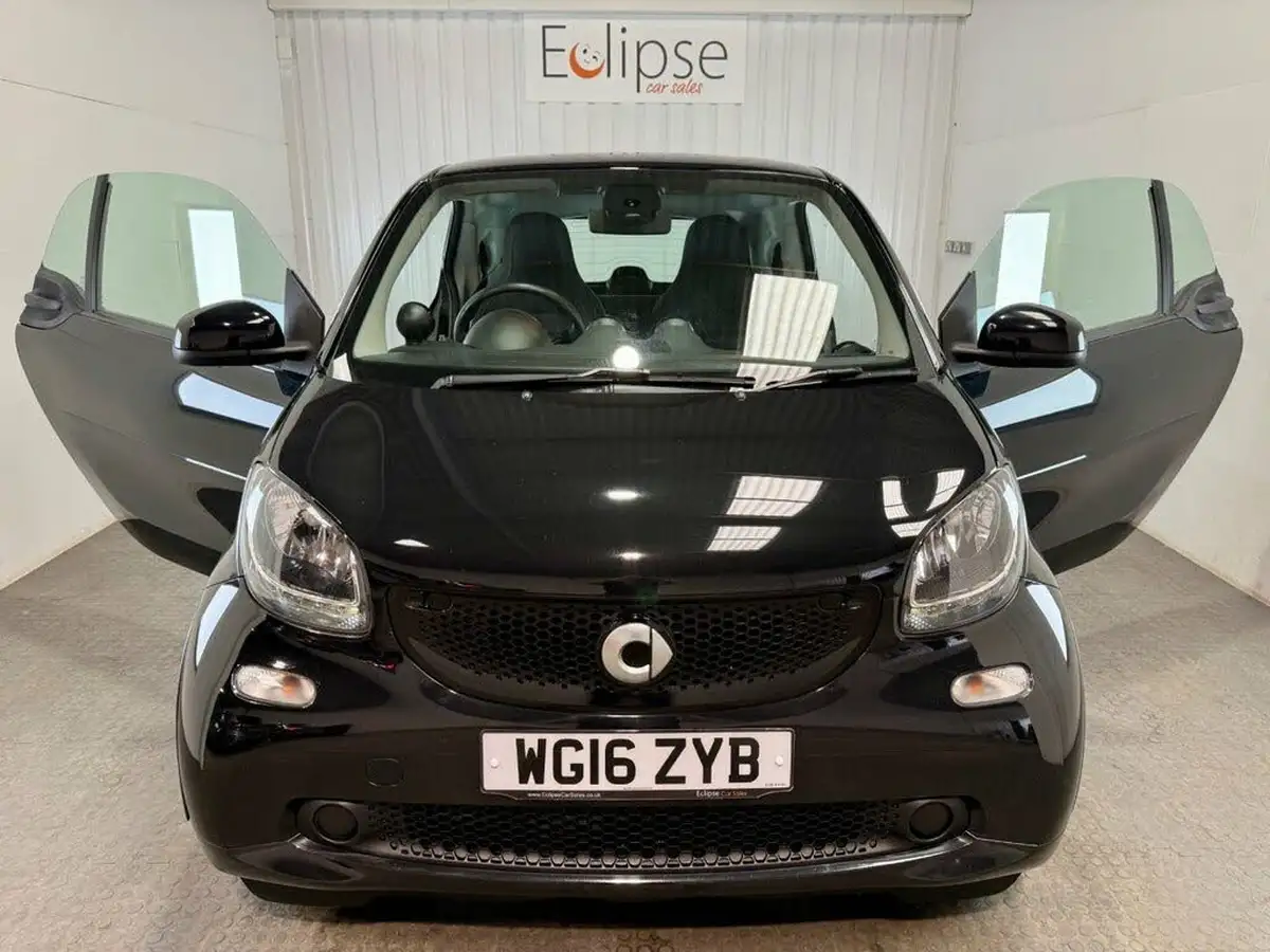 2016-smart-fortwo-09-edition-black-twinamic-big-7