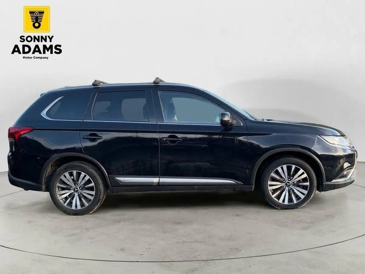 2021-mitsubishi-outlander-20-design-big-2