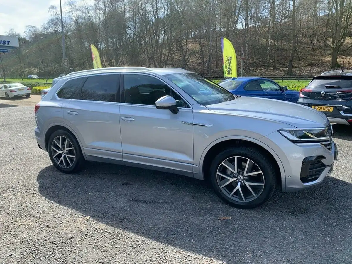 2019-volkswagen-touareg-30tdi-r-line-tech-286ps-big-10